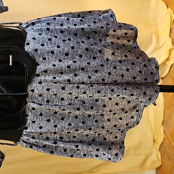 Heart Soul Gray blouse with attached cami and wide belt - Picture 5 of 12